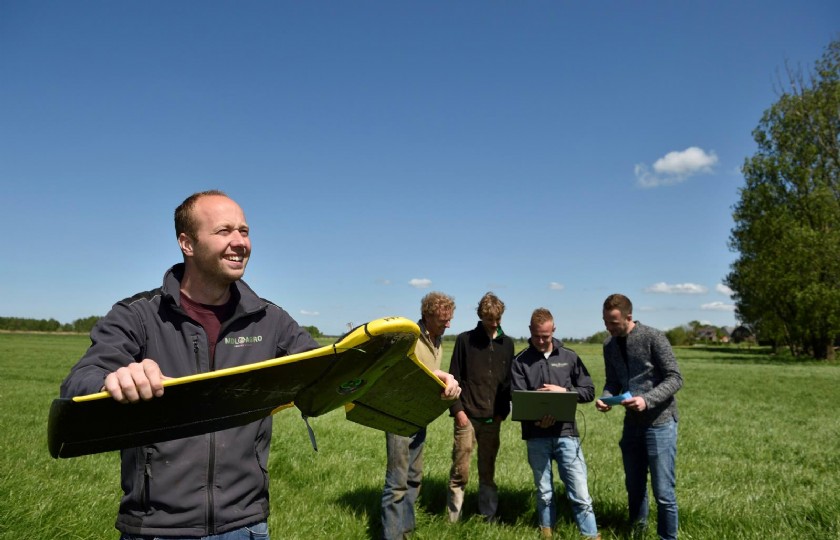 Drone+ziet+grasgroei+beter+dan+mensenoog