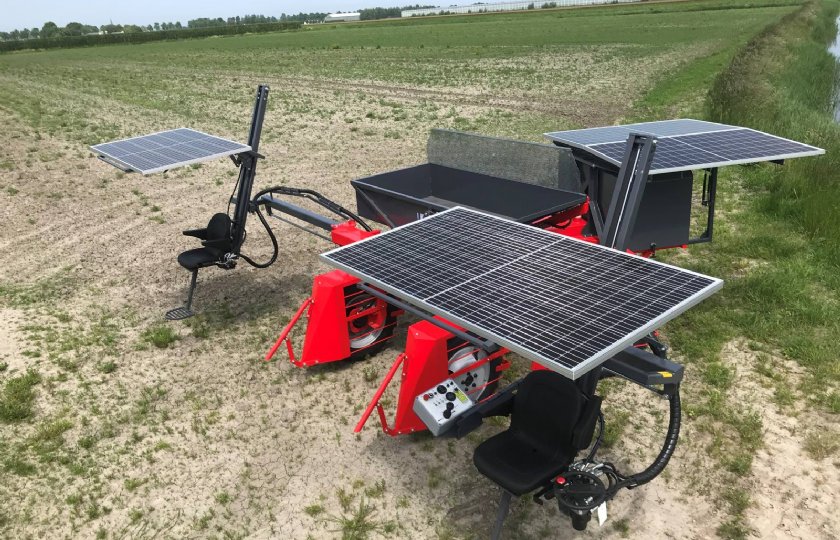 Met 's nachts opladen en overdag extra stroom van vier zonnepanelen heeft de selectiewagen de hele dag genoeg stroom.