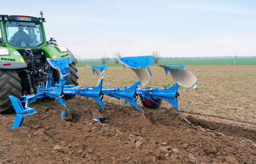 Lemken+ontwikkelt+ploeg+voor+koolstofboeren