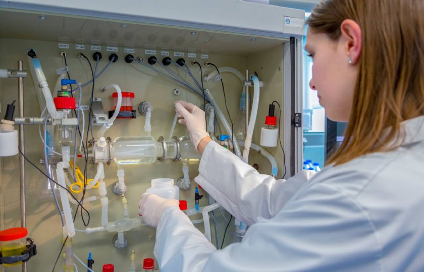 Studenten aan de slag bij Brightlands Greenport Campus Venlo.