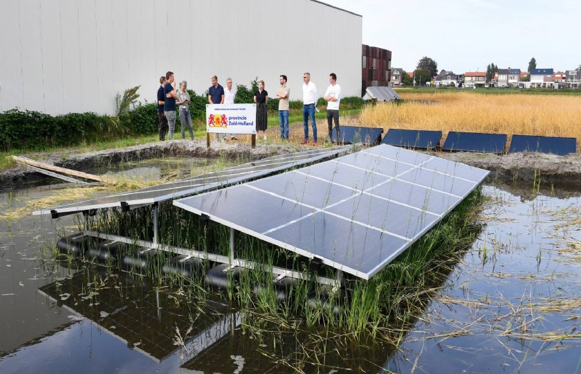 Drijvende+zonnepanelen+getest+op+bollenpercelen